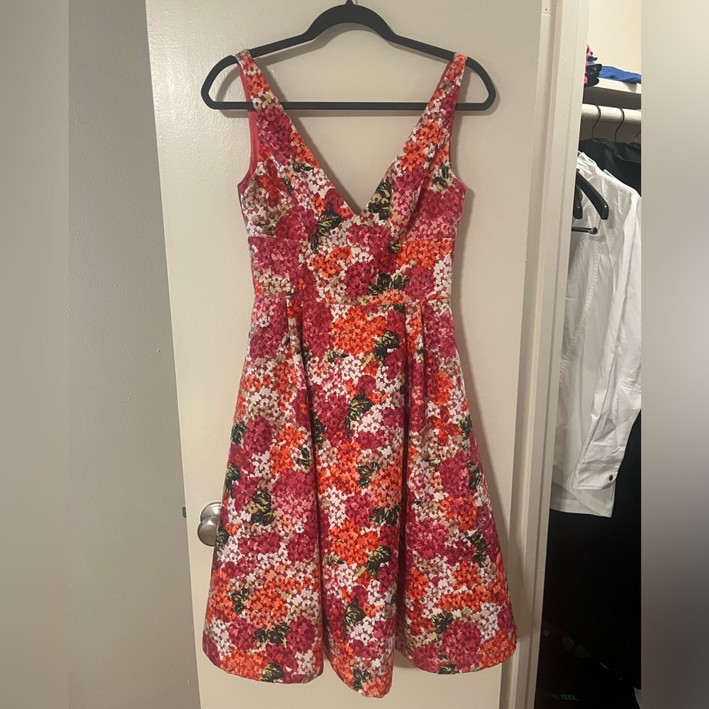 Monique Lhuillier Floral Formal dress size 2 NWOT